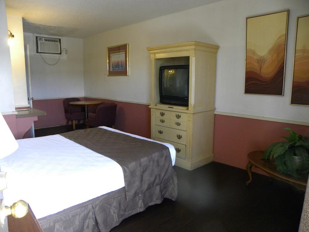 Best Motel Needles Cameră foto